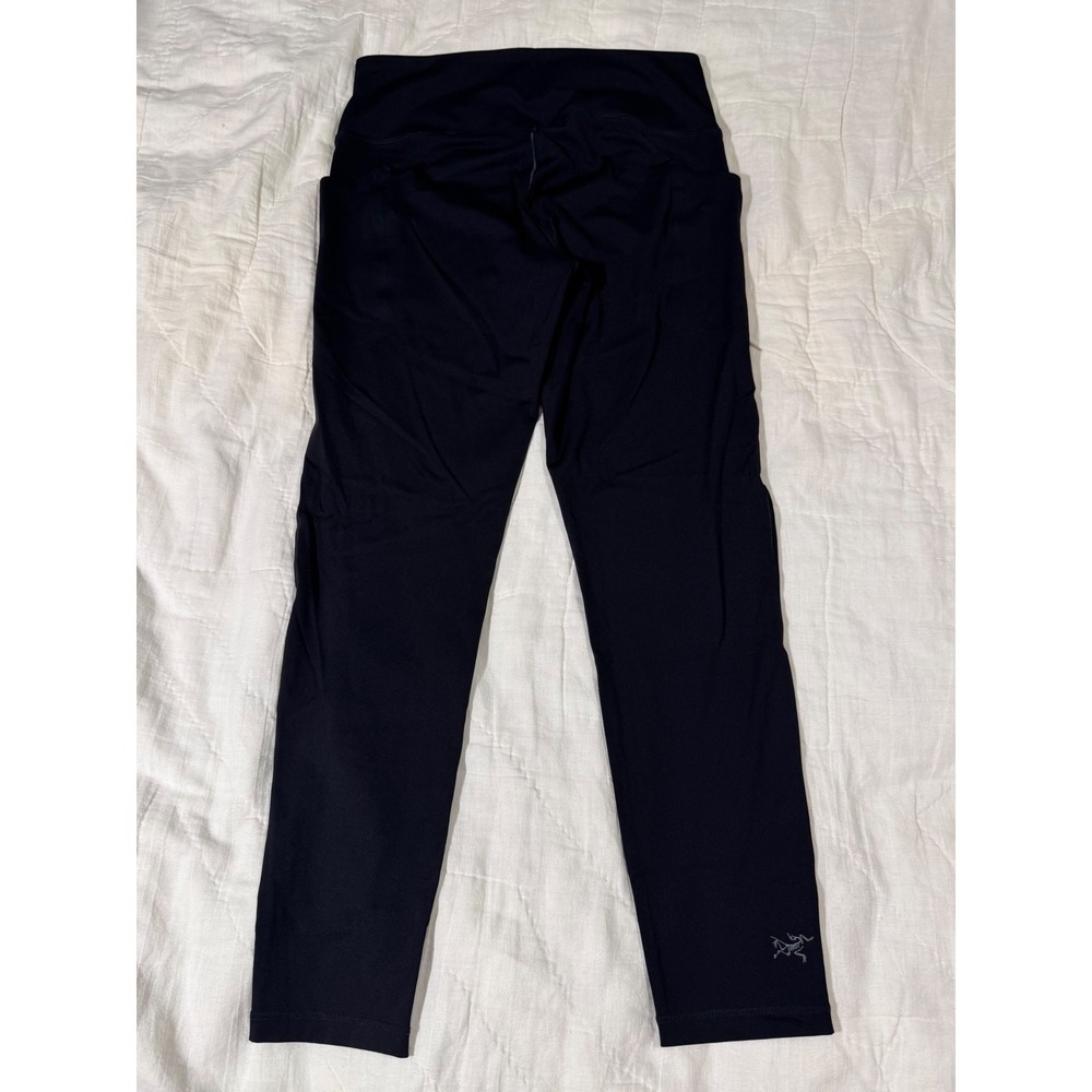 Arc'teryx Womens Essent Black High Rise Utility 7/8 Leggings Side Pockets Small